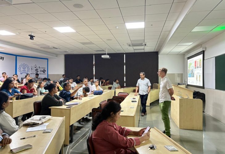 WhatsApp Image 2025-10-17 at 12.00.47 PM (2)